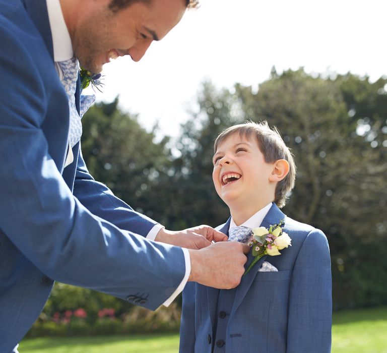 Suit Hire For Grooms & Groomsmen From <a href="https://tidd.ly/41db8232" rel="noopener" target="_blank">Moss Bros.</a>