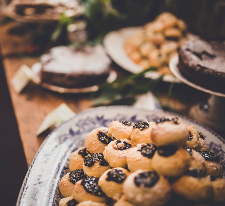 Wedding Cake Table