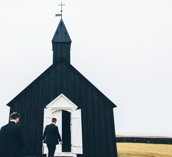 Intimate Iceland Wedding Ceremony