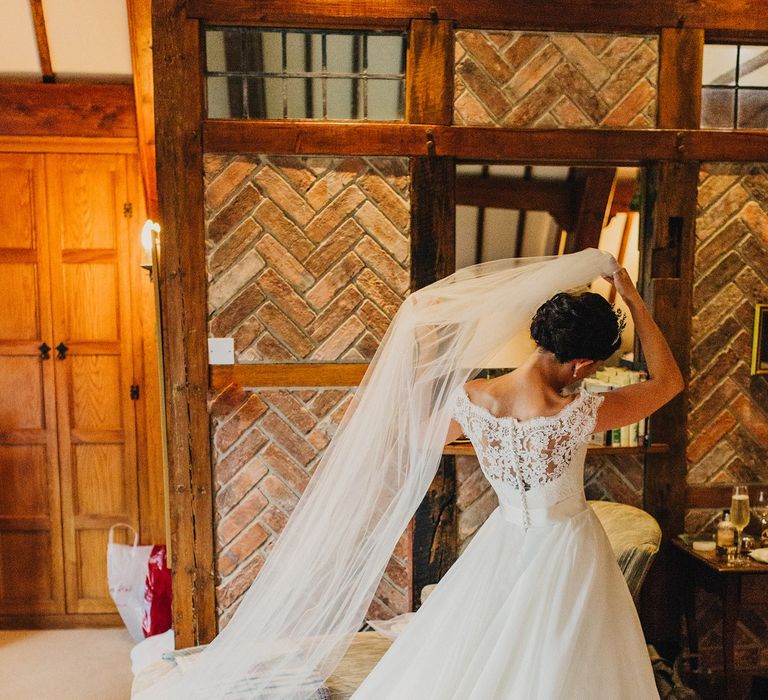 Getting Ready | Bride in Suzanne Neville Heather Wedding Dress | Coral & Green Wedding at The Italian Villa in Poole, Dorset with Japanese Gardens | Peppermint Love Photography | Wedding Memories Film