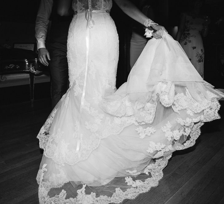 Bride in Lace Enzoani Wedding Dress