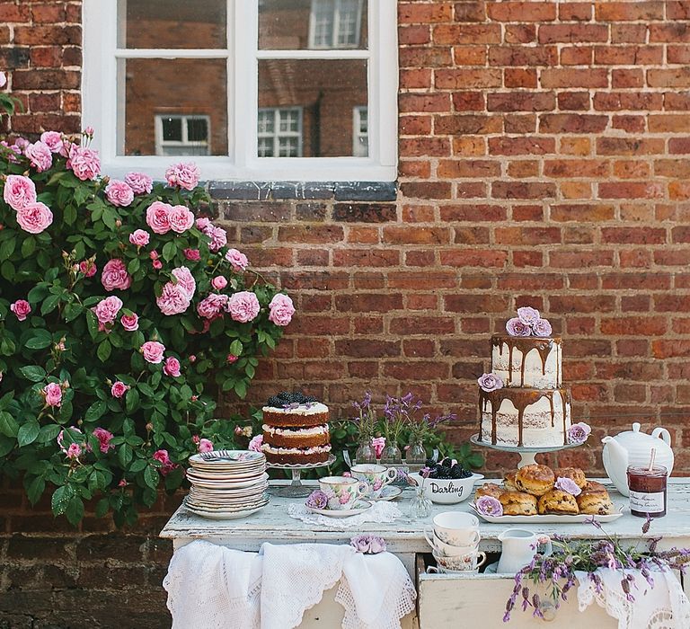 Outdoor Dessert Table For Wedding