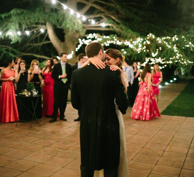 Bride & Groom Outdoor First Dance