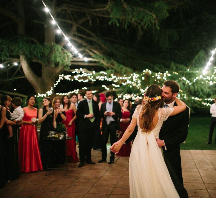 Bride & Groom Outdoor First Dance