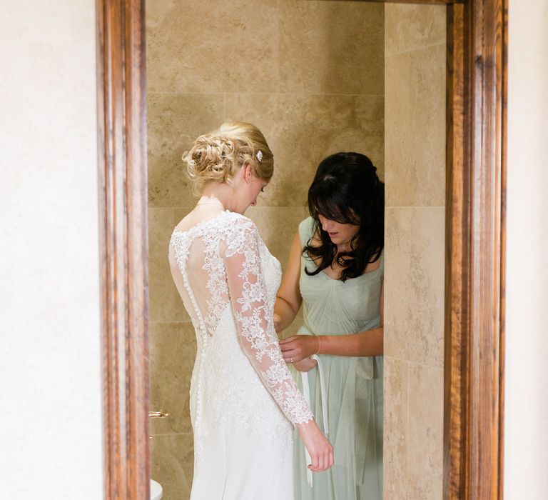 Bride in Mori Lee Lace Wedding Dress | Bridal Preparations | Turner & Moss Photography