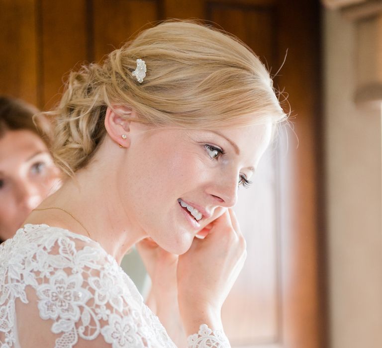 Bride in Mori Lee Lace Wedding Dress | Bridal Preparations | Turner & Moss Photography