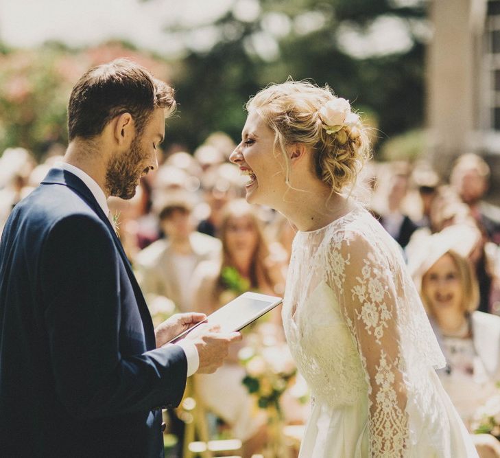 Bride & Groom Outdoor Ceremony