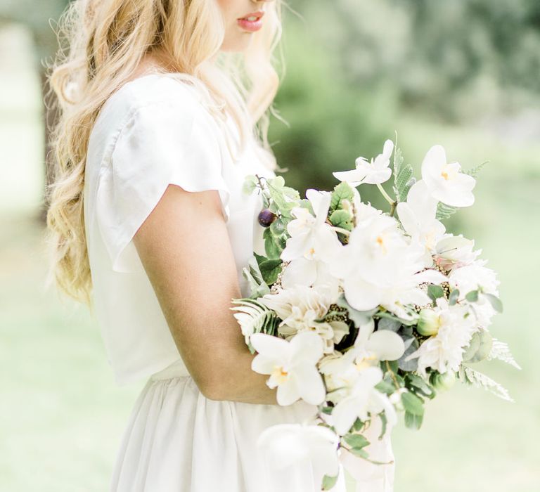 Bride in Ailsa Munro Separates | Rivercatcher Intimate Wedding Inspiration | Jade Leung Wedding Design | Heledd Roberts Photography