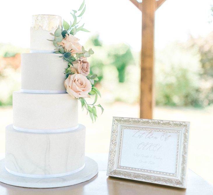 Elegant Wedding Cake With Fresh Roses