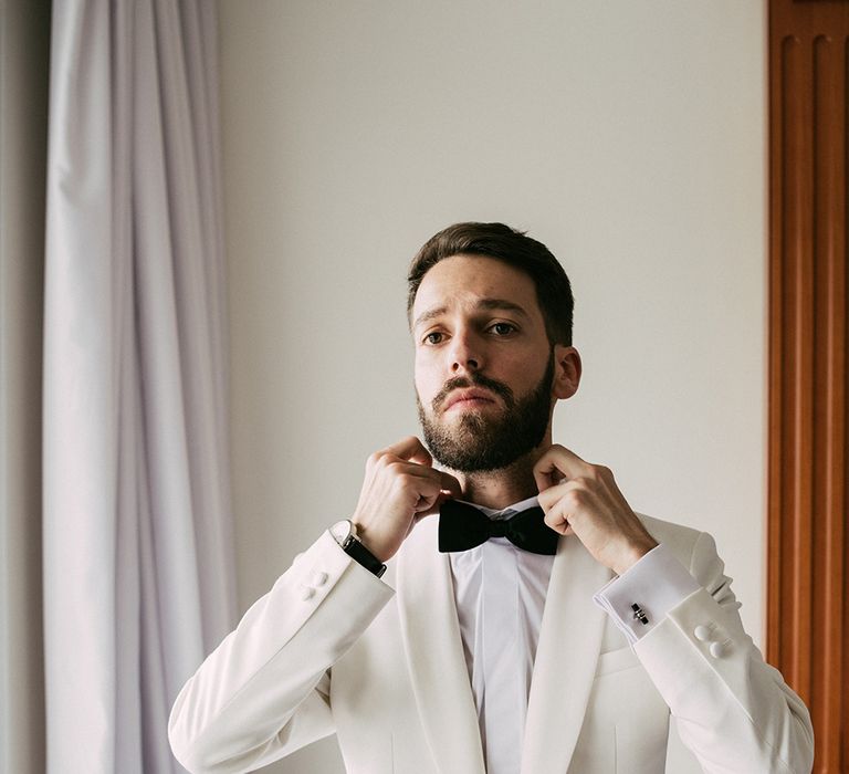 Groom in Tailor Made Tom Black Suit | Stylish Outdoor Wedding at Masia Casa del Mar in Barcelona, Spain | Sara Lobla Photography | Made in Video Film