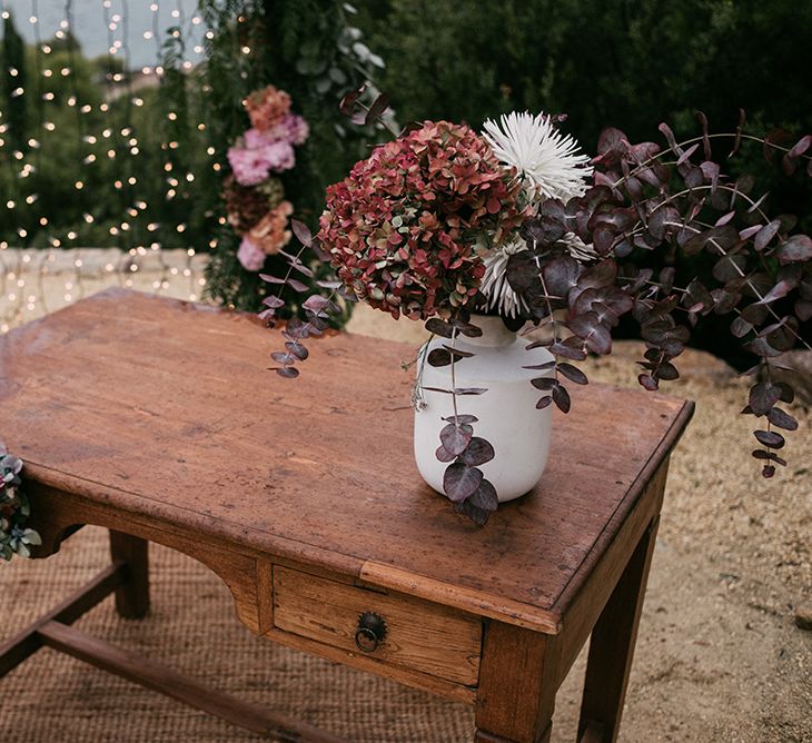 Hydrangea Flowers | Stylish Outdoor Wedding at Masia Casa del Mar in Barcelona, Spain | Sara Lobla Photography | Made in Video Film