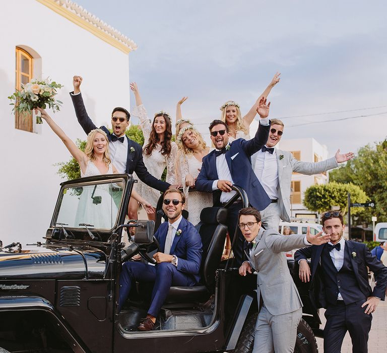 Squad Goals | Bride & Bridesmaids | Wedding Party | Raquel Benito Photography