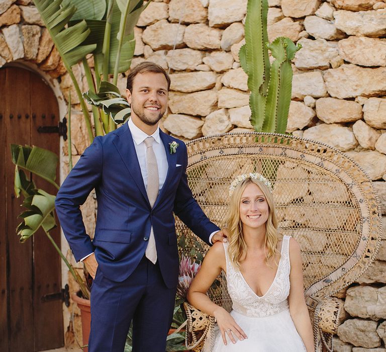 Bride & Groom Portrait | Bride in Flora Bridal Wedding Dress | Raquel Benito Photography