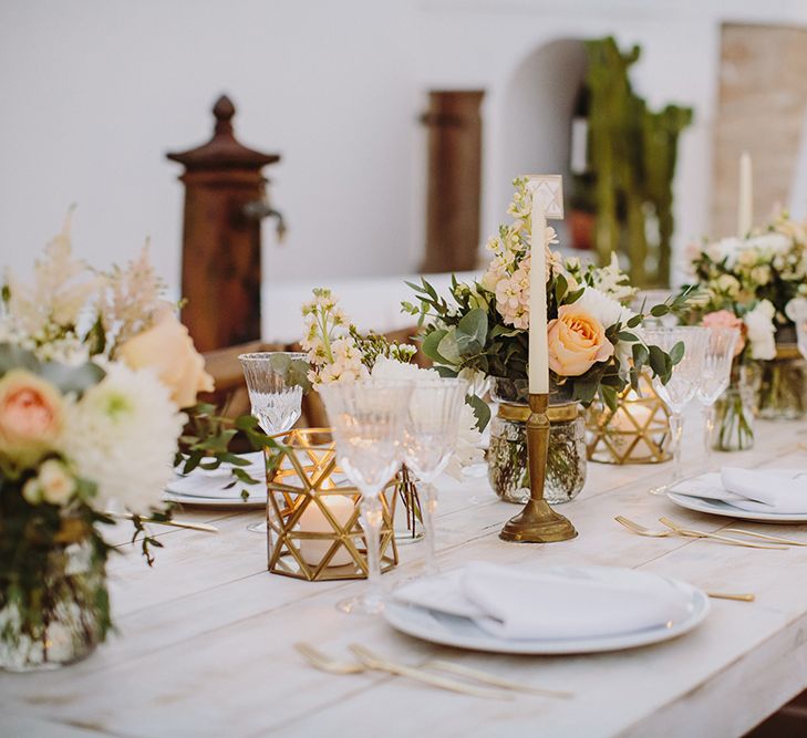 Peach & Gold Wedding Decor | Outdoor Las Cicadas Ibiza Destination Wedding | Raquel Benito Photography