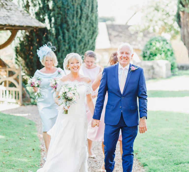 Bride in Naomi Neoh Loretta Gown with Stewart Parvin Lace Jacket & Suzanne Neville Belt