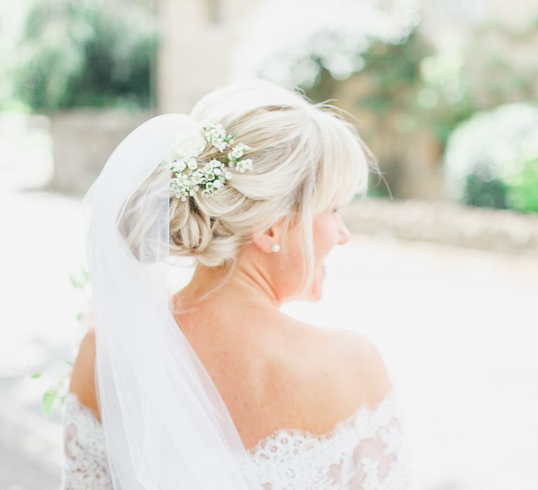 Bride in Naomi Neoh Loretta Gown with Stewart Parvin Lace Jacket & Suzanne Neville Belt