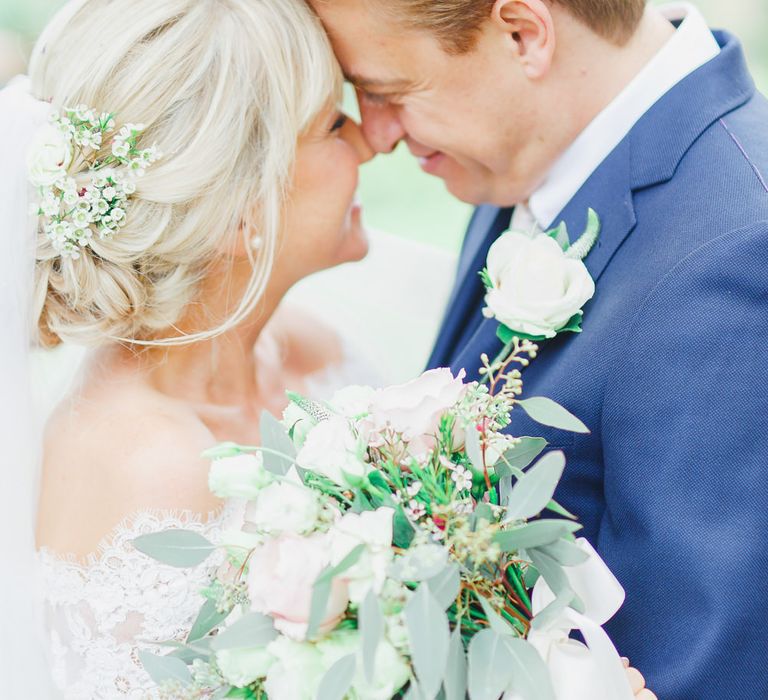 Romantic Bride & Groom Portrait