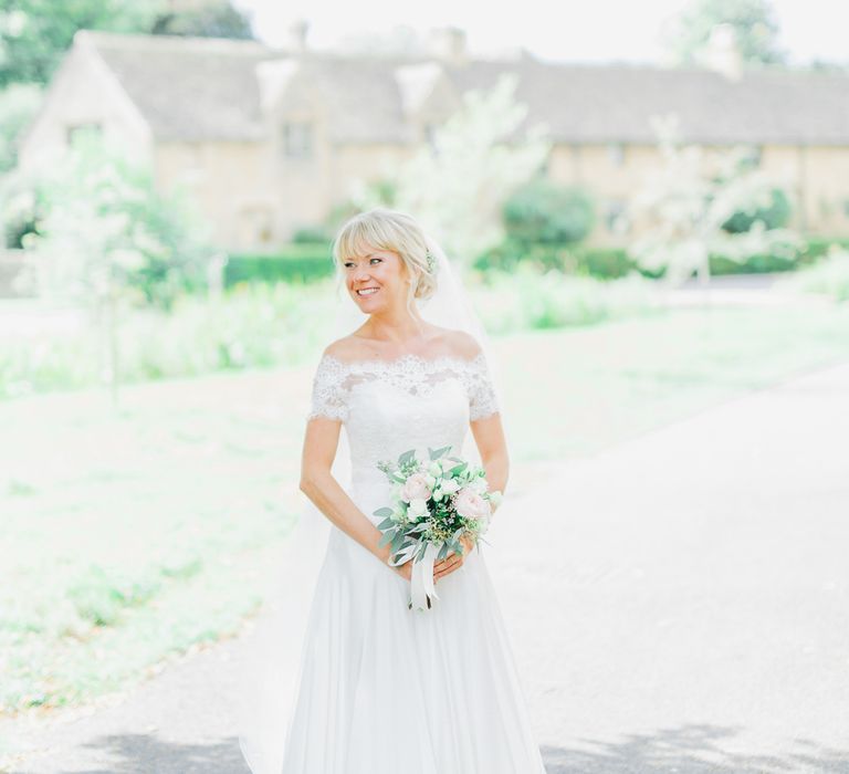 Bride in Naomi Neoh Loretta Gown with Stewart Parvin Lace Jacket & Suzanne Neville Belt