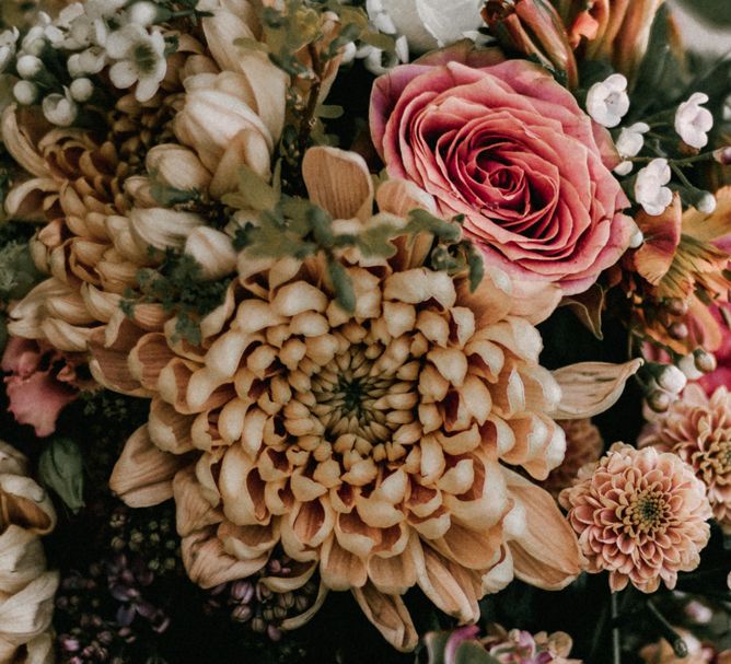 Oversized Bouquet With Roses & Dahlia