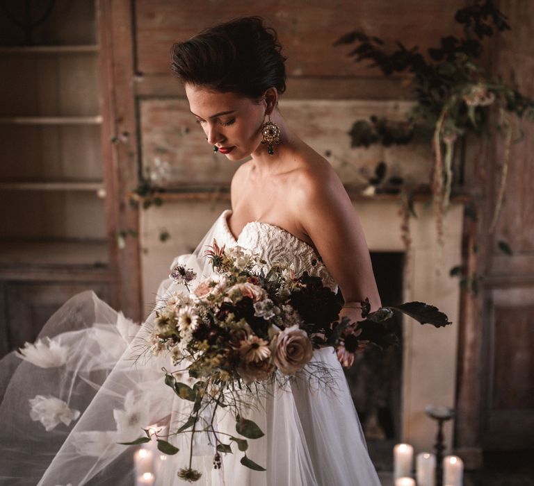 Corset & Skirt by Halfpenny London // Earrings by Pebble London // Styling by Beatnik Bride // Images by Benjamin Wheeler International Wedding Photographer