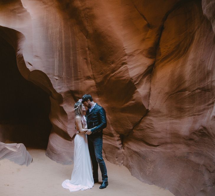 Dried Flower Crowns from Sophie & Luna | Antelope Canyon Arizona Elopement | Image by <a href="https://www.nataliejweddings.com/" target="_blank">Natalie J Weddings Photography</a>