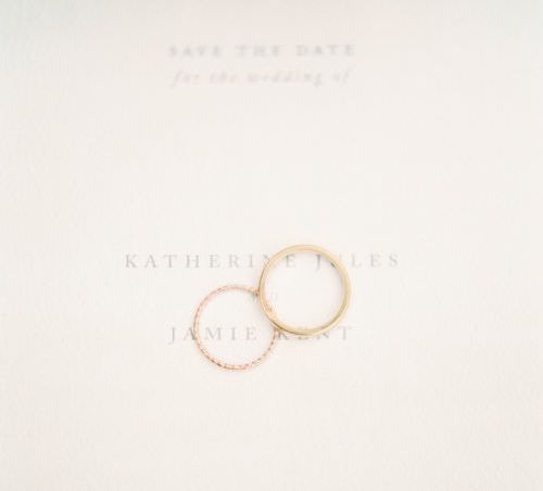 Luxury Wedding Stationery | Summer Styling Redefined | Stationery by <a href="https://lauraelizabethpatrick.com/" rel="noopener" target="_blank">Laura Elizabeth Patrick</a>