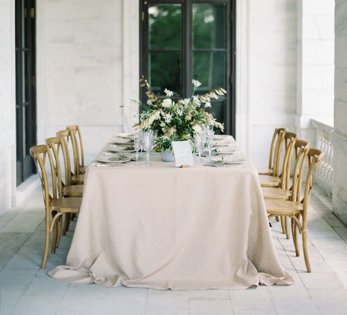 Elegant Table Styling | Summer Styling Reimagined | Image via <a href="https://www.oncewed.com" rel="noopener" target="_blank">Once Wed</a> | Image by <a href="https://www.kateignatowski.com/" rel="noopener" target="_blank">Kate Ignatowski</a>