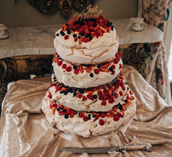 Pavlova Wedding Cake