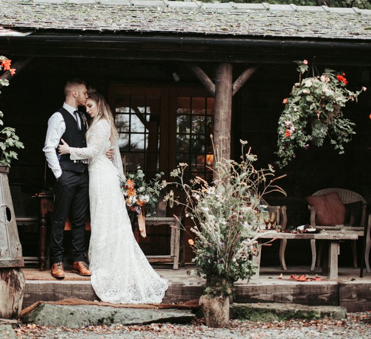 Mid West Inspired Wedding Shoot At The Coppermines Lakes Cottages Wedding Venue With Dresses By Shikoba Bride And Images By Jo Bradbury