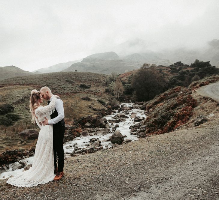 Mid West Inspired Wedding Shoot At The Coppermines Lakes Cottages Wedding Venue With Dresses By Shikoba Bride And Images By Jo Bradbury