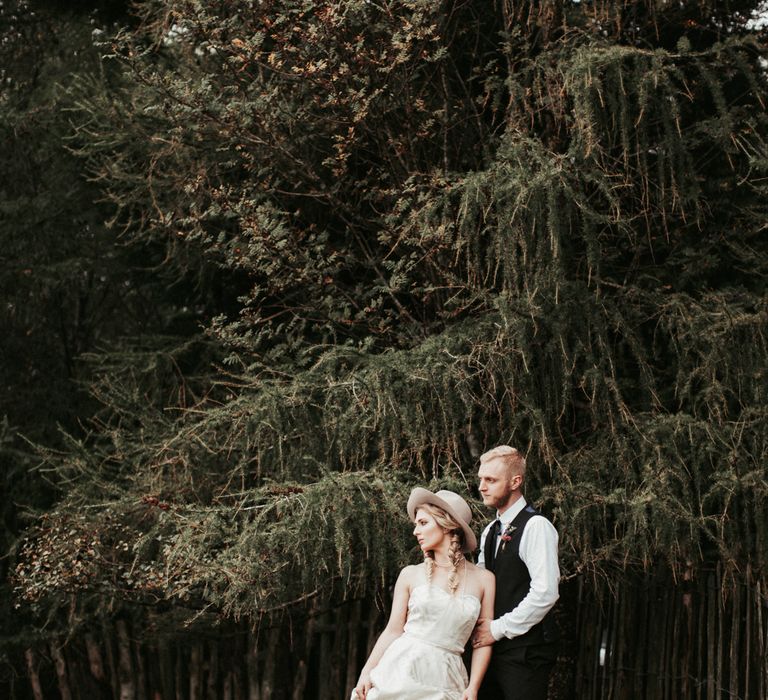 Mid West Inspired Wedding Shoot At The Coppermines Lakes Cottages Wedding Venue With Dresses By Shikoba Bride And Images By Jo Bradbury