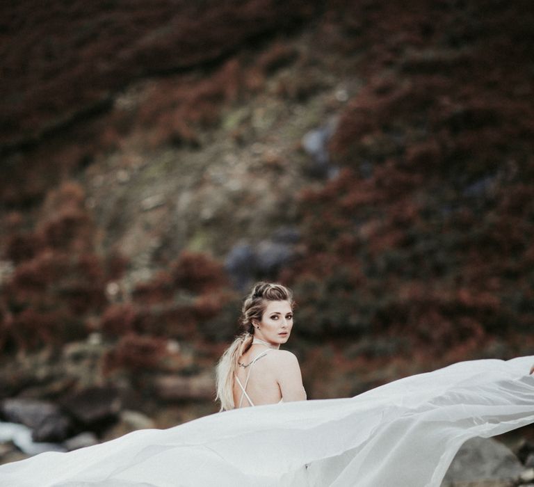 Mid West Inspired Wedding Shoot At The Coppermines Lakes Cottages Wedding Venue With Dresses By Shikoba Bride And Images By Jo Bradbury