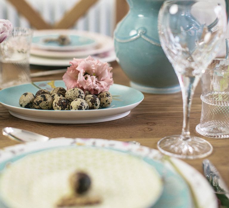 A PASTEL EASTER TABLE