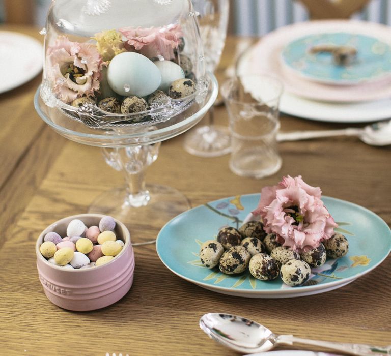 A PASTEL EASTER TABLE