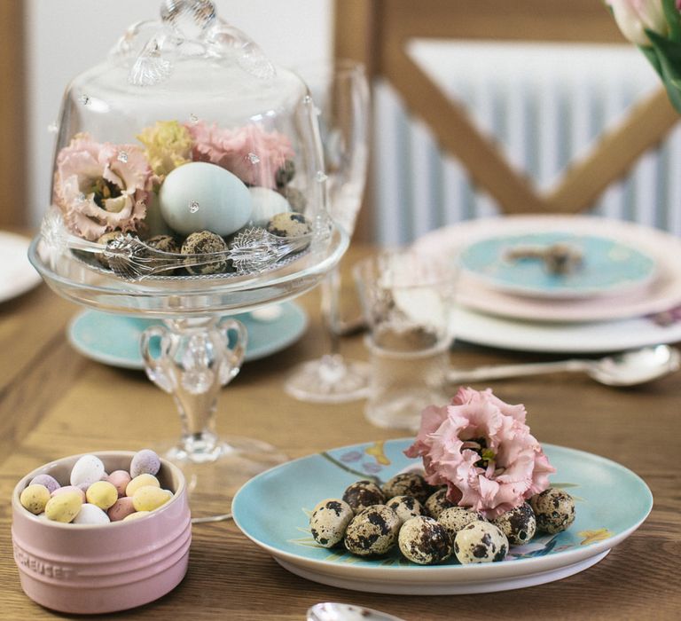 A PASTEL EASTER TABLE