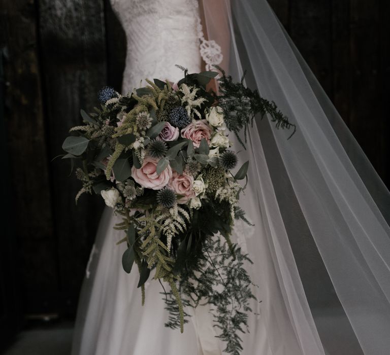 Beautiful Florals | Owen House Wedding Barn | Joyce Young London | Damian Brandon