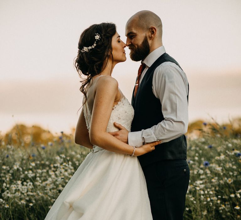 The Granary Estates Wedding With Game Of Thrones Theme With Bridesmaids In Blush Pink And Images From Ania Ames Photography