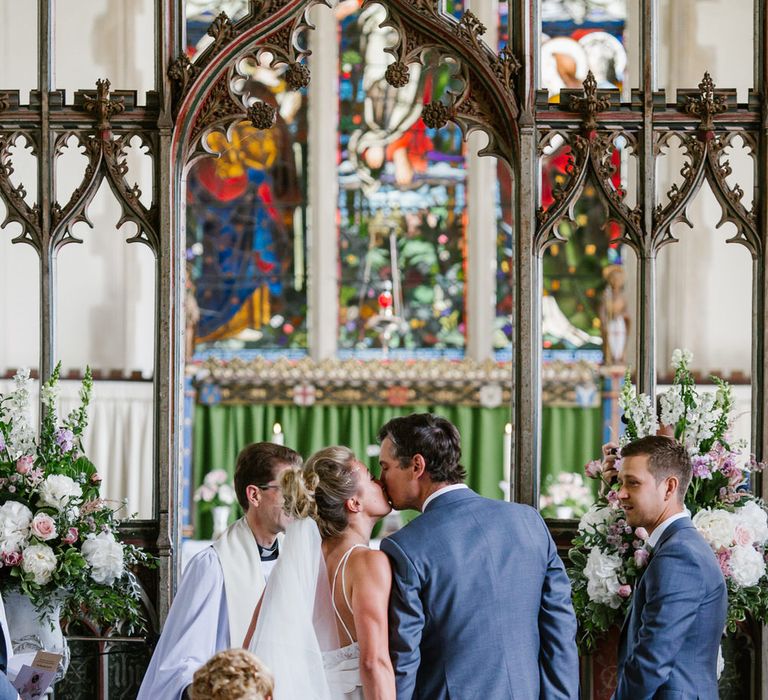 Victoria Williamson Team GB Cyclist Wedding At Southwood Hall Norfolk Bride Wears Sassi Holford Images By Katherine Ashdown Photography