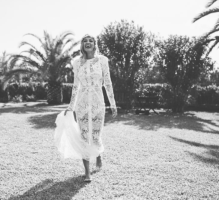 Bride in Yolan Cris Lace Wedding Dress | Sara Frost Photography | AMS Love in Video