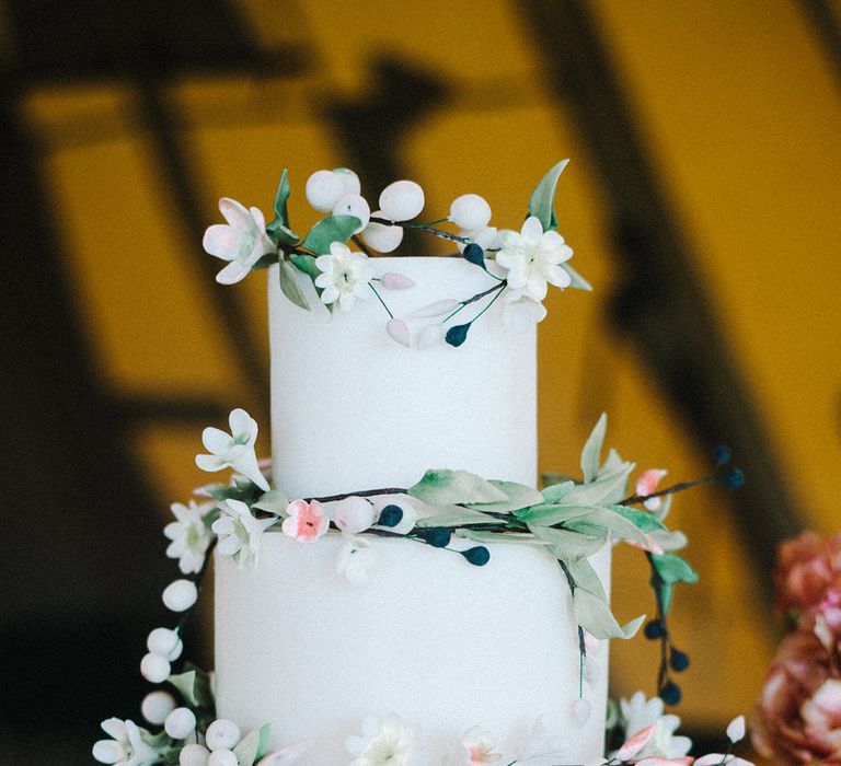 Swirls and Pearls Cake | Images by Olivia Bossert Photography |