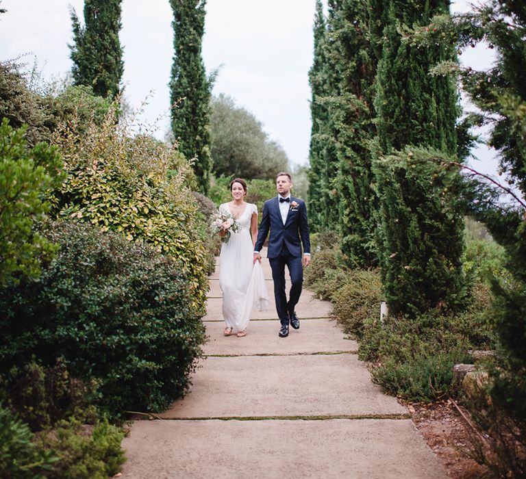 Romantic Bride & Groom Portrait