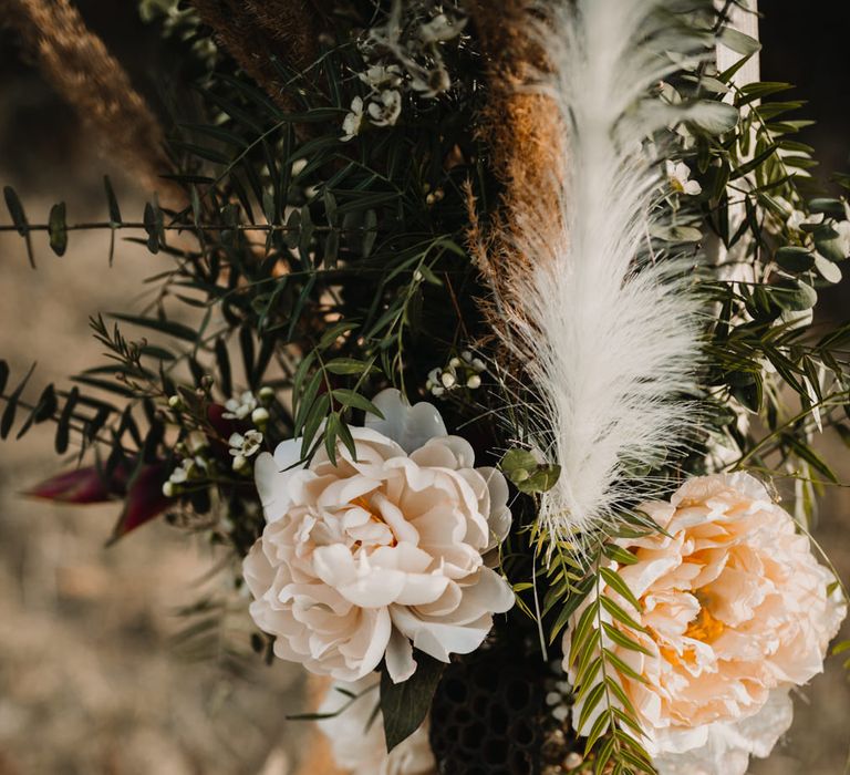 Moon Gate Peach Wedding Flowers | A Wild Bohemian Bride in the Majella National Park, Abruzzo, Italy | Planned &amp; Styled by Antonia Luzi | Federico Lanuto Photography