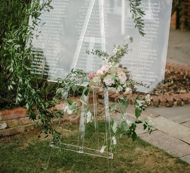 Acrylic Table Plan | Wedding Planned by Katrina Otter Weddings, | AESME Flowers | Dominique Bader Photography