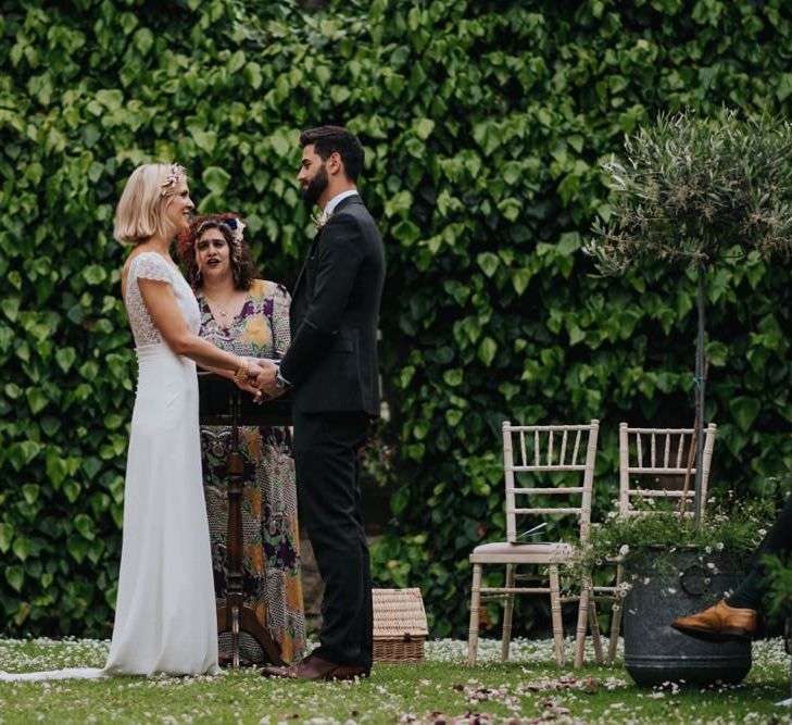 Bride and groom tie the knot at humanist ceremony with celebrant