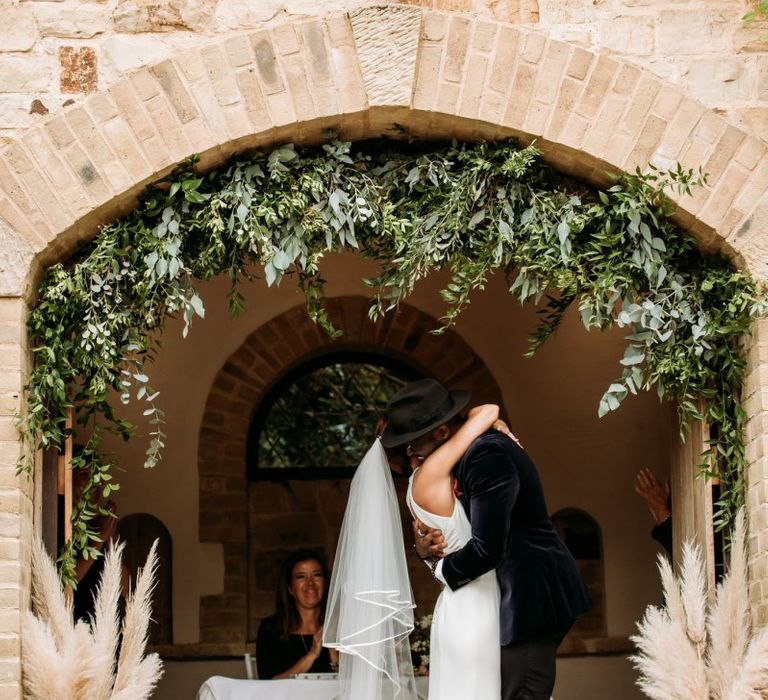 Pampas grass and greenery altar decor at The Ravenswood