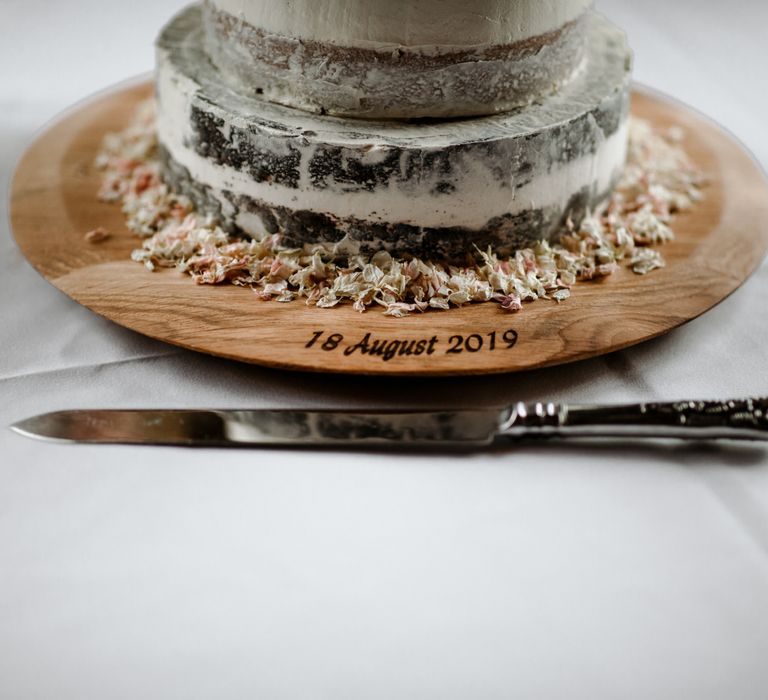 Engraved wooden cake stand