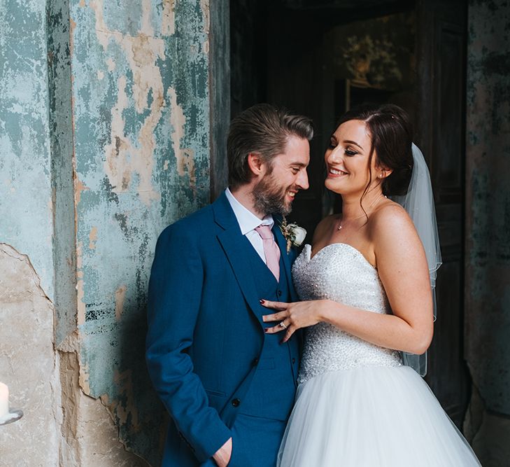 The Groucho Club Private Members Club London Wedding With Bride In Sequinned Dress &amp; Flowers By Daisy Ellen Images By Miss Gen Photography