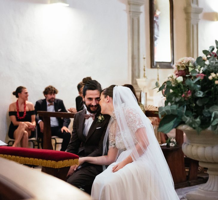 Wedding Ceremony | Bride in Sartoria Cucciaioni Wedding Dress | Groom in Brown Tweed Suit &amp; Bow Tie | Stylish Pink Wedding at Terzo di Danciano, Tuscany, Italy | Lucrezia Senserini Photography | Film by Righi Photography