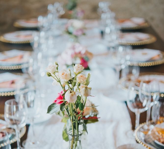 Flower Stems in Vases | Reception | Stylish Pink Wedding at Terzo di Danciano, Tuscany, Italy | Lucrezia Senserini Photography | Film by Righi Photography