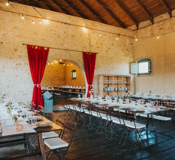 Reception | Stylish Pink Wedding at Terzo di Danciano, Tuscany, Italy | Lucrezia Senserini Photography | Film by Righi Photography